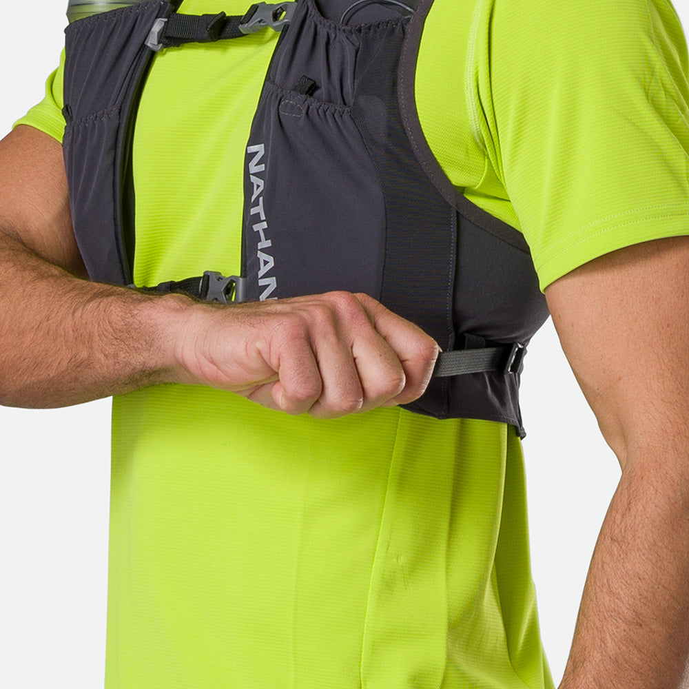 Pinnacle FeatherLite 1.5 Liter Hydration Vest - Image 23