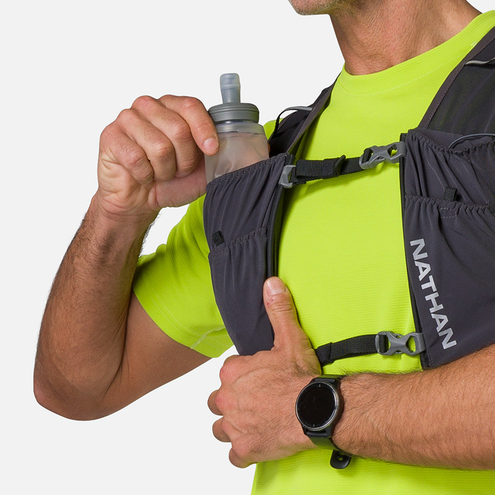 Pinnacle FeatherLite 1.5 Liter Hydration Vest - Image 21